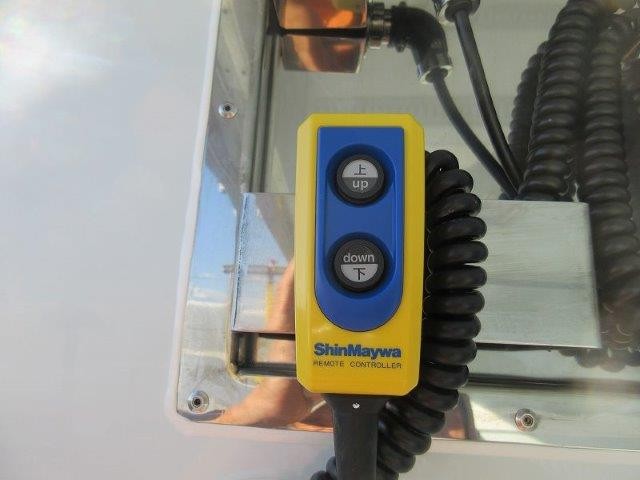 中古トラック 日野冷凍バン #24