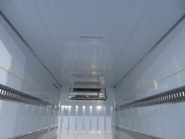 中古トラック 日野冷凍バン #9