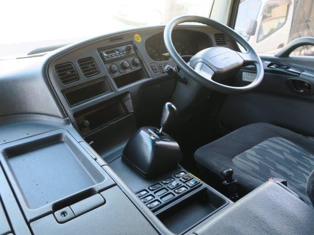 中古トラック 三菱ふそうアルミウィング #15