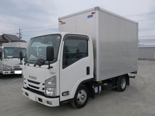 いすゞ小型アルミバン