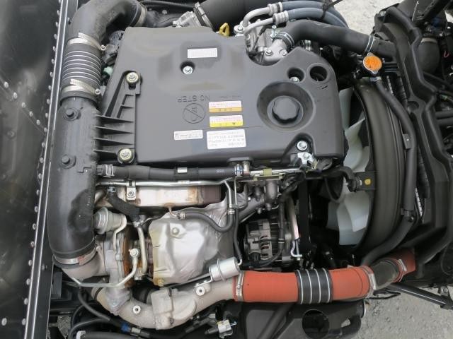 いすゞ小型アルミバン