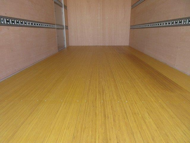 日野小型アルミバン