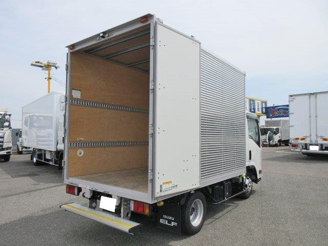 中古トラック いすゞアルミバン ＃5