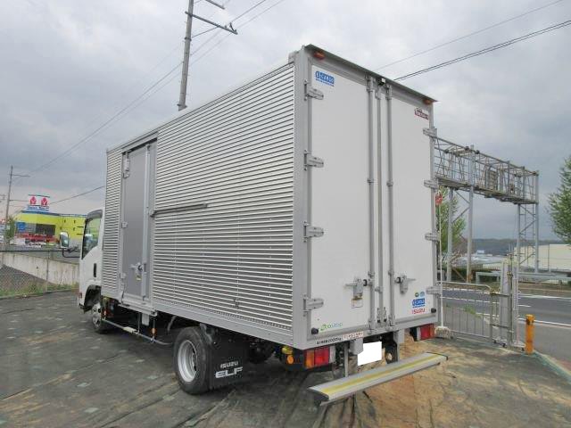 中古トラック いすゞアルミバン #4