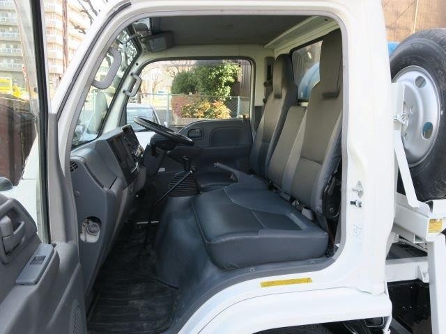 中古トラック いすゞコンクリートミキサー車 #17