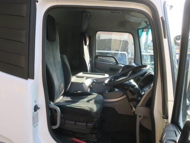 中古トラック UDトラックス平ボディアルミブロック #11