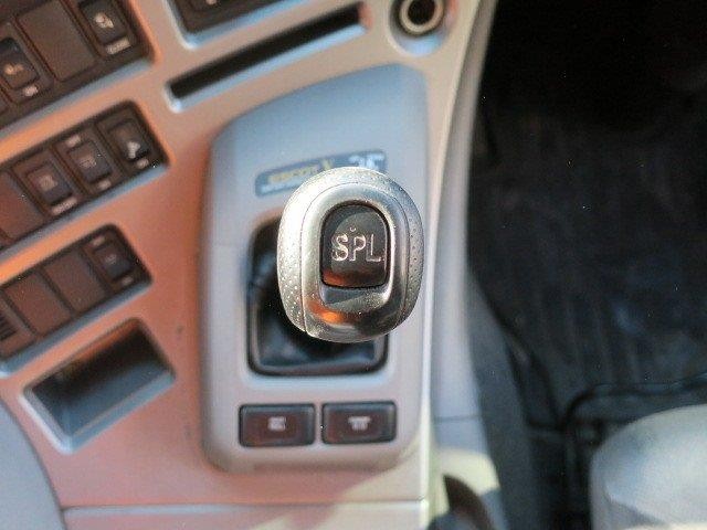 中古トラック UDトラックス平ボディアルミブロック #17