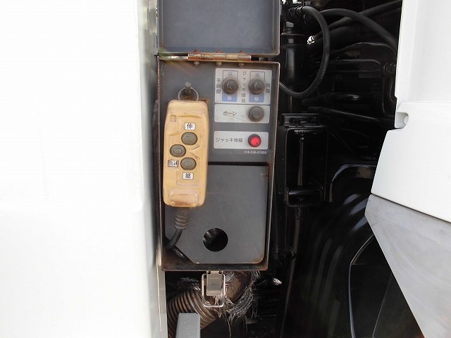 中古トラック 三菱ふそうセルフローダー #9