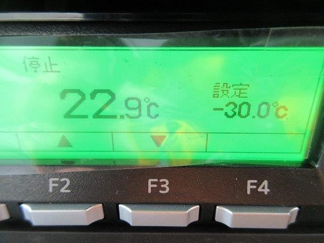 中古トラック いすゞ冷凍バン #18