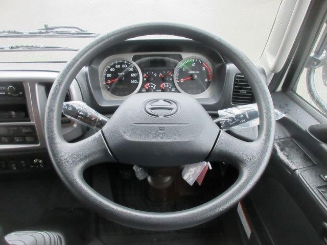 中古トラック 日野冷凍バン #15