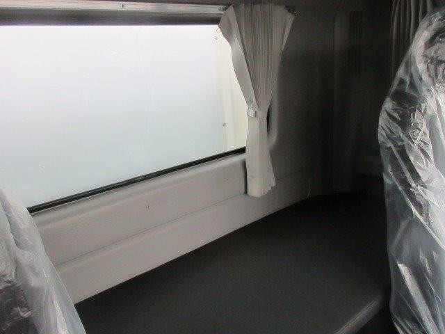 中古トラック 日野冷凍バン #24