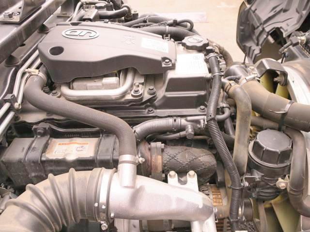 中古トラック UDトラックスアルミウィング #11