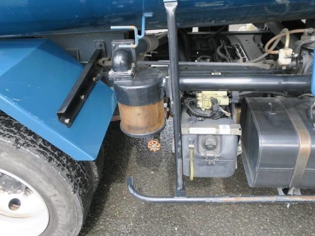 中古トラック 三菱ふそう糞尿車(バキュームカー) #9