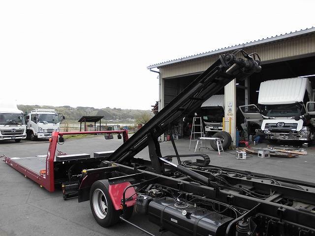 中古トラック 三菱ふそうセルフローダー #24