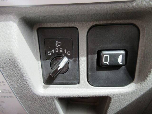 中古トラック 三菱ふそうアルミバン #22