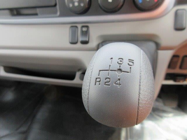 中古トラック 三菱ふそうアルミバン #18