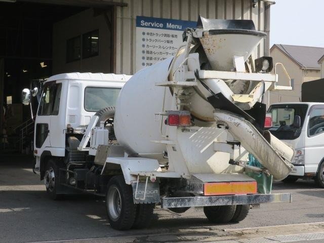 中古トラック UDトラックスコンクリートミキサー車 #4