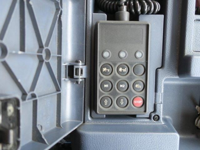 中古トラック 日野冷凍バン #23