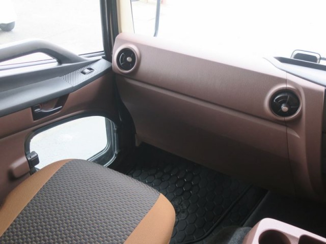 中古トラック 日野冷凍バン #13