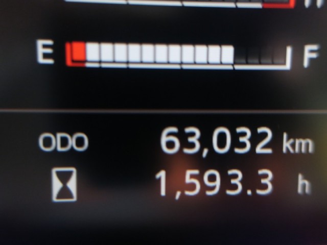 中古トラック 日野冷凍バン ＃17