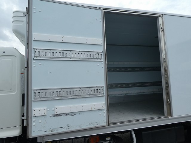 中古トラック 日野冷凍バン ＃6