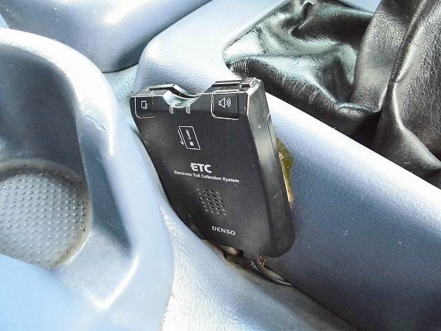 中古トラック 日野平ボディアルミブロック #18