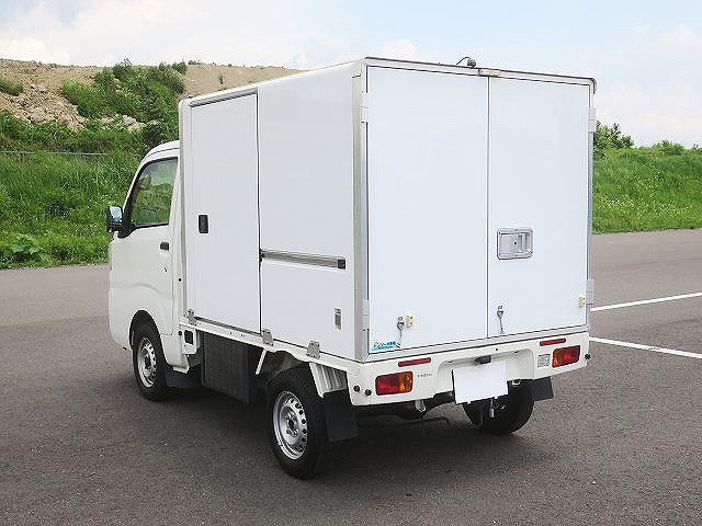 中古トラック ダイハツ冷凍バン #4
