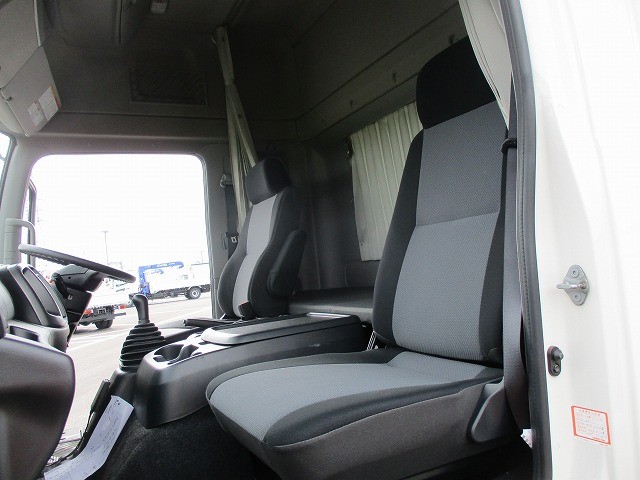 中古トラック 日野冷凍バン #21