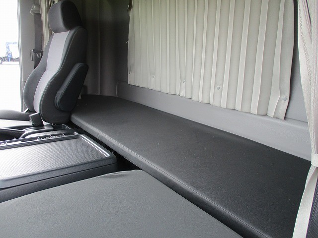 中古トラック 日野冷凍バン ＃22