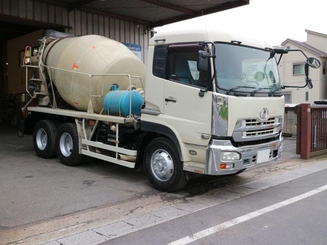 中古トラック UDトラックスコンクリートミキサー車 ＃2