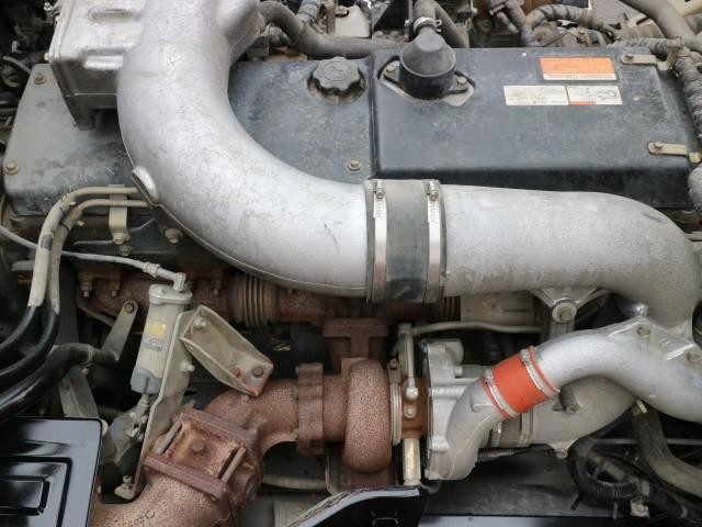 中古トラック UDトラックスコンクリートミキサー車 #11