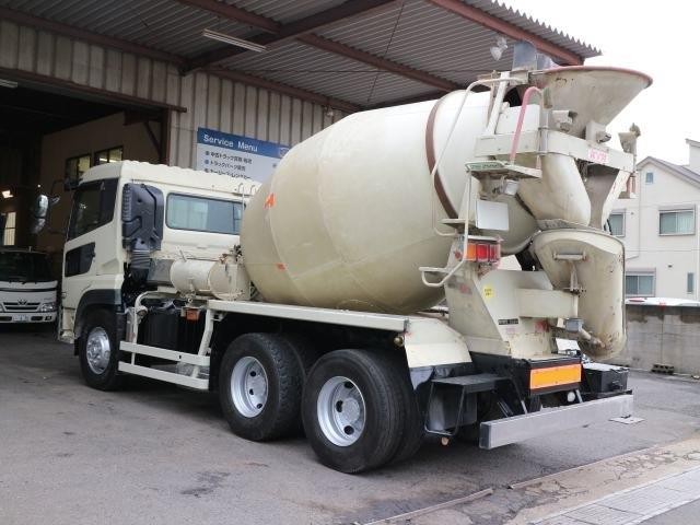 中古トラック UDトラックスコンクリートミキサー車 ＃4