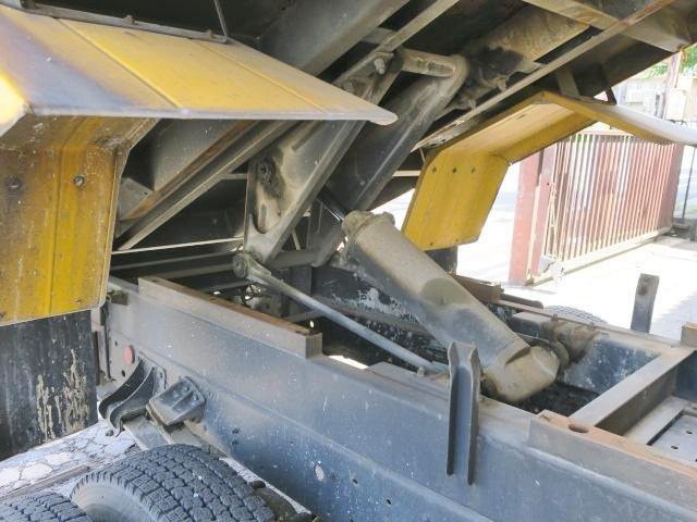 中古トラック 日野道路作業車(クレーン付ダンプ） ＃11