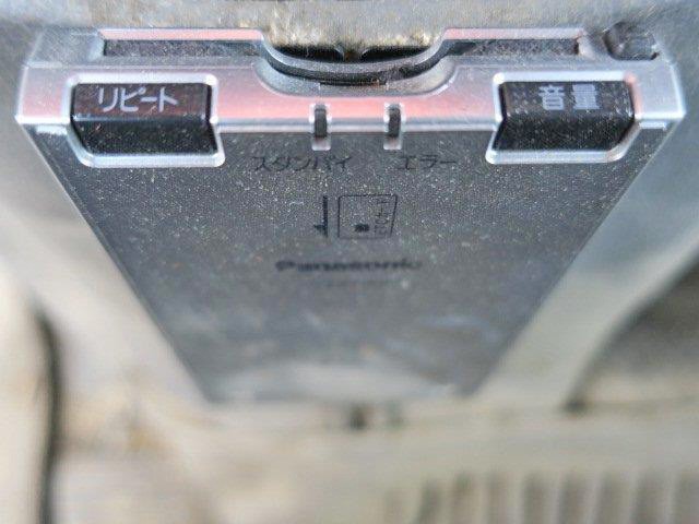 中古トラック 日野道路作業車(クレーン付ダンプ) #20