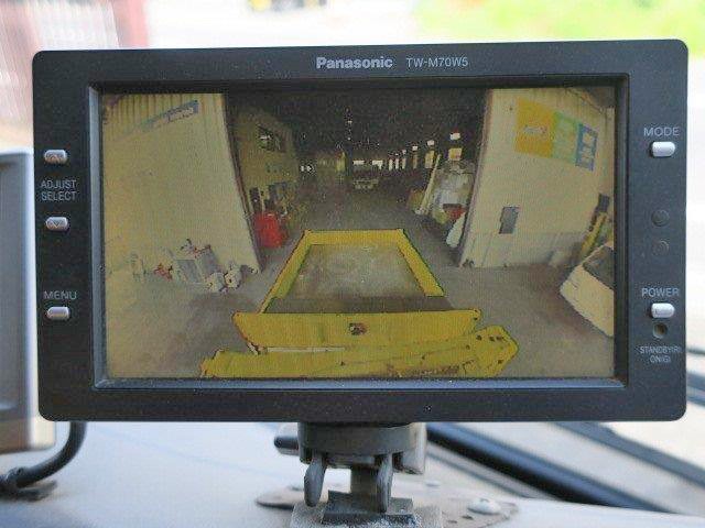 中古トラック 日野道路作業車(クレーン付ダンプ) #21