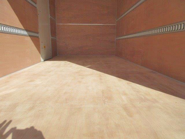 中古トラック いすゞアルミバン ＃8