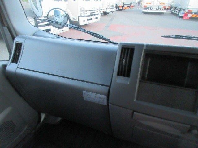 中古トラック いすゞアルミバン ＃12