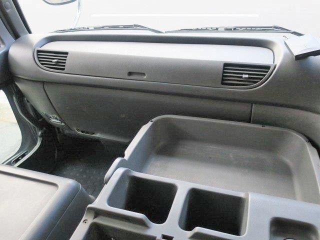 中古トラック いすゞバルク車(粉粒体運搬車) #15