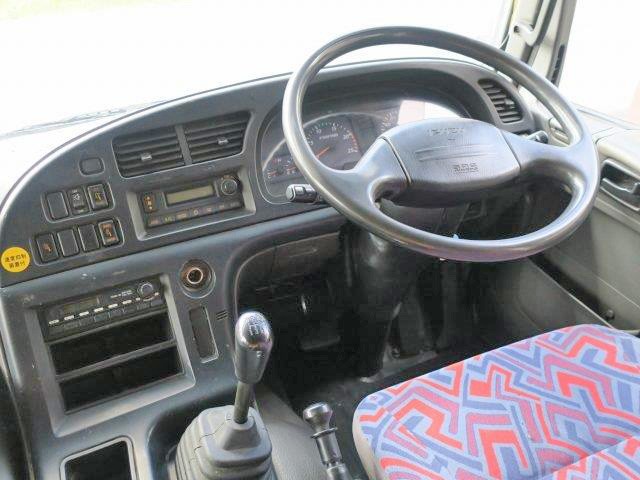 中古トラック いすゞバルク車(粉粒体運搬車) #16