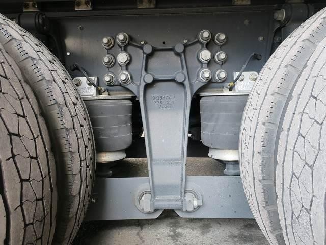 いすゞギガ大型アルミウィング 