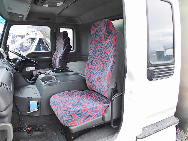 中古トラック いすゞアルミバン #15