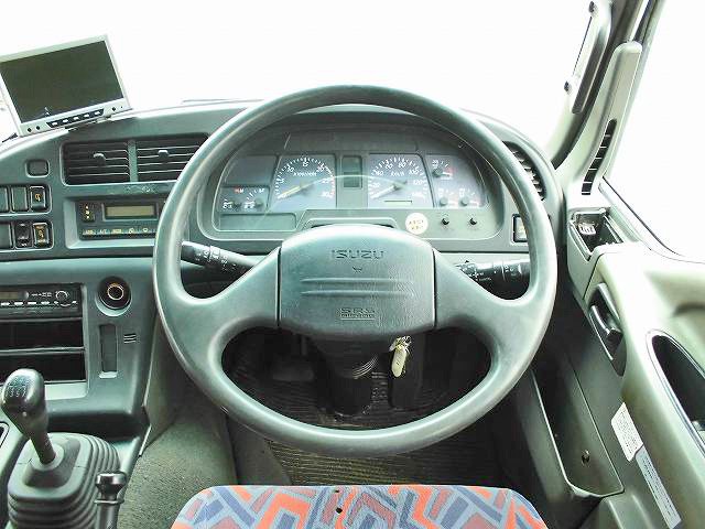 中古トラック いすゞアルミバン #19