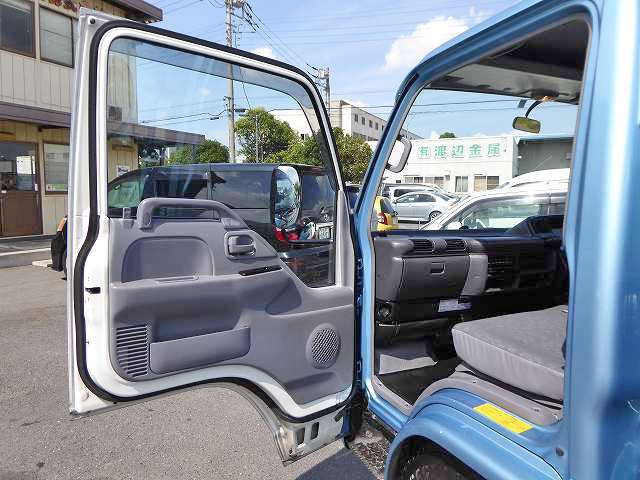 中古トラック いすゞコンクリートミキサー車 #24