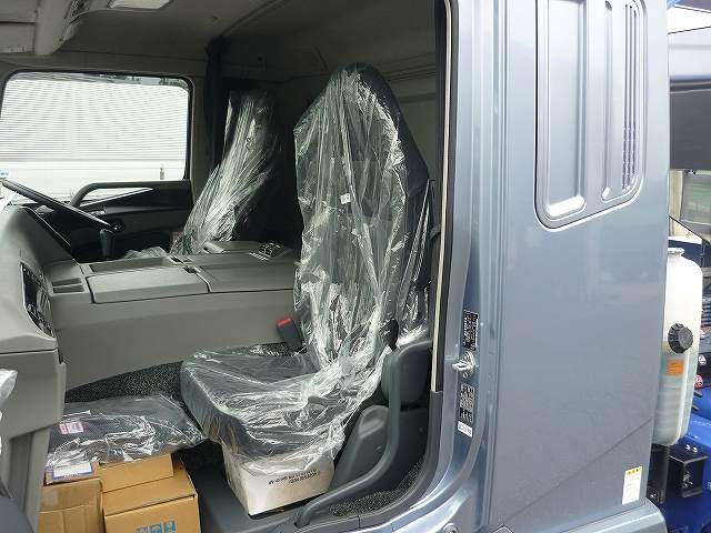 中古トラック 三菱ふそうクレーン付 #21