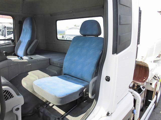 中古トラック UDトラックスコンクリートミキサー車 #16