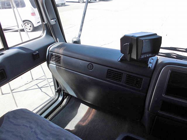 中古トラック UDトラックスアルミウィング #14