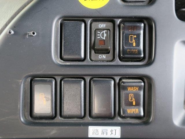 中古トラック いすゞバルク車(粉粒体運搬車) #20