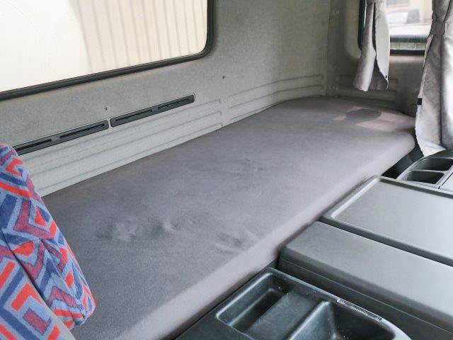 中古トラック いすゞバルク車(粉粒体運搬車) #23