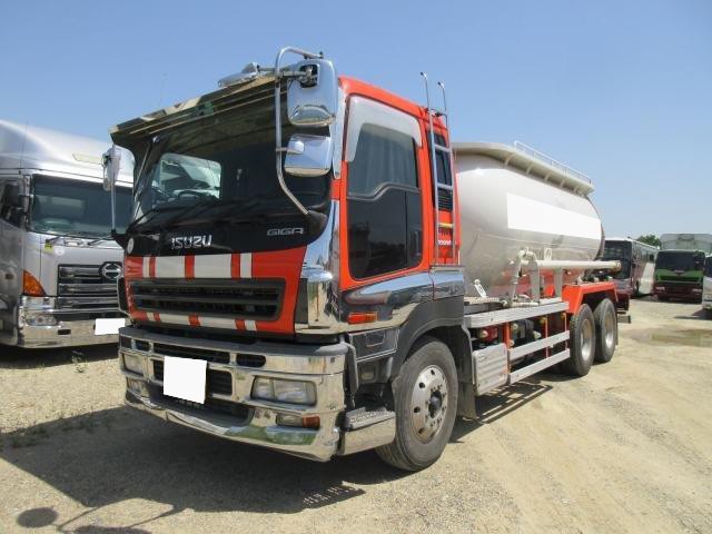 いすゞ　粉粒体運搬車