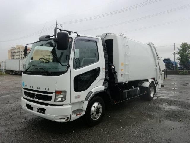 三菱ふそう　パッカー車